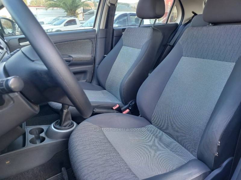 VOLKSWAGEN - GOL - 2013/2014 - Branca - R$ 39.900,00
