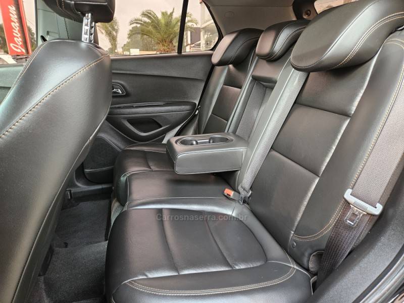 CHEVROLET - TRACKER - 2018/2018 - Preta - Sob Consulta