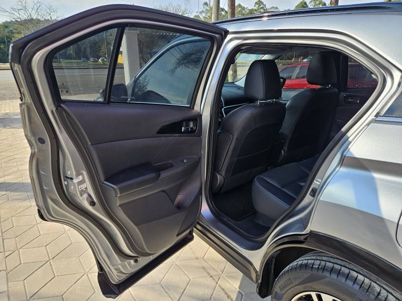 MITSUBISHI - ECLIPSE CROSS - 2025/2025 - Prata - Sob Consulta