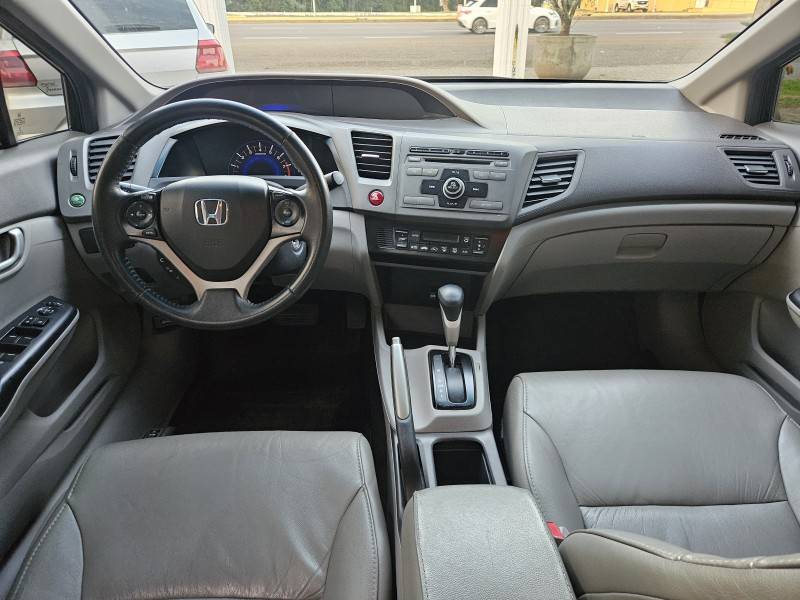 HONDA - CIVIC - 2014/2014 - Preta - R$ 69.900,00