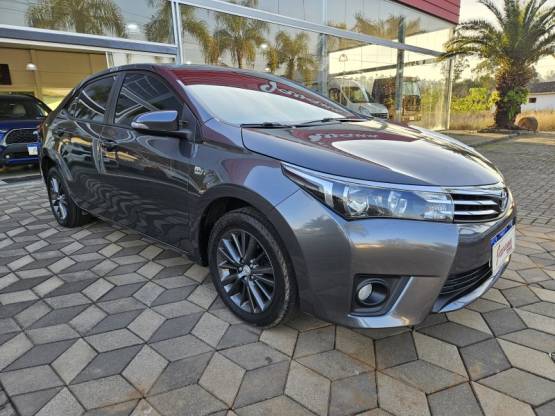 TOYOTA - COROLLA - 2016/2016 - Cinza - R$ 88.900,00