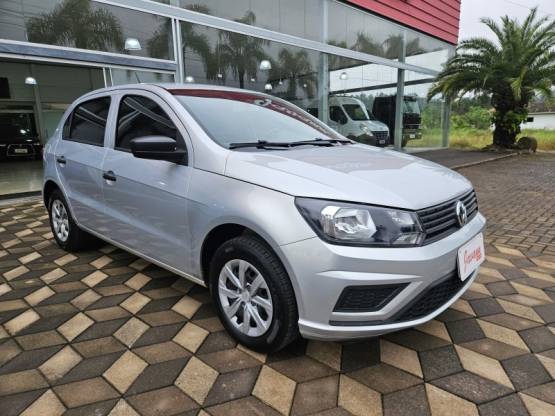VOLKSWAGEN - GOL - 2022/2023 - Prata - R$ 58.900,00