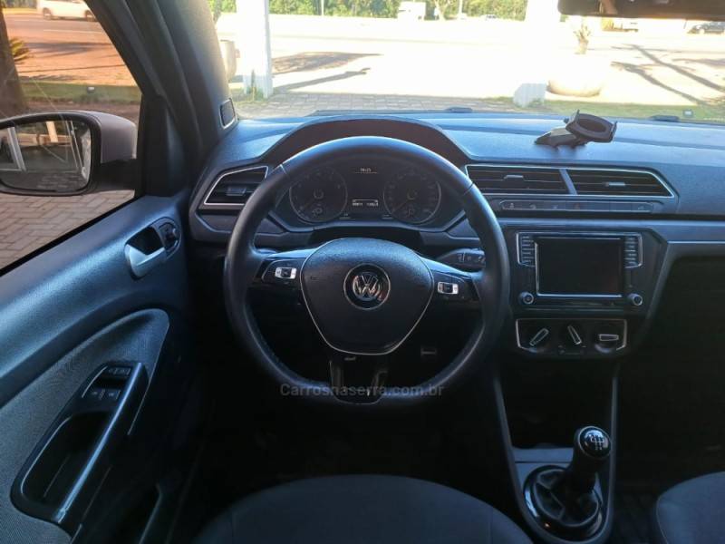 VOLKSWAGEN - SAVEIRO - 2017/2017 - Branca - R$ 79.900,00