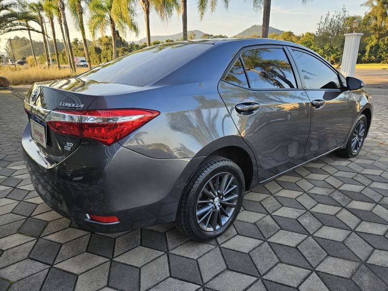 TOYOTA - COROLLA - 2016/2016 - Cinza - R$ 88.900,00