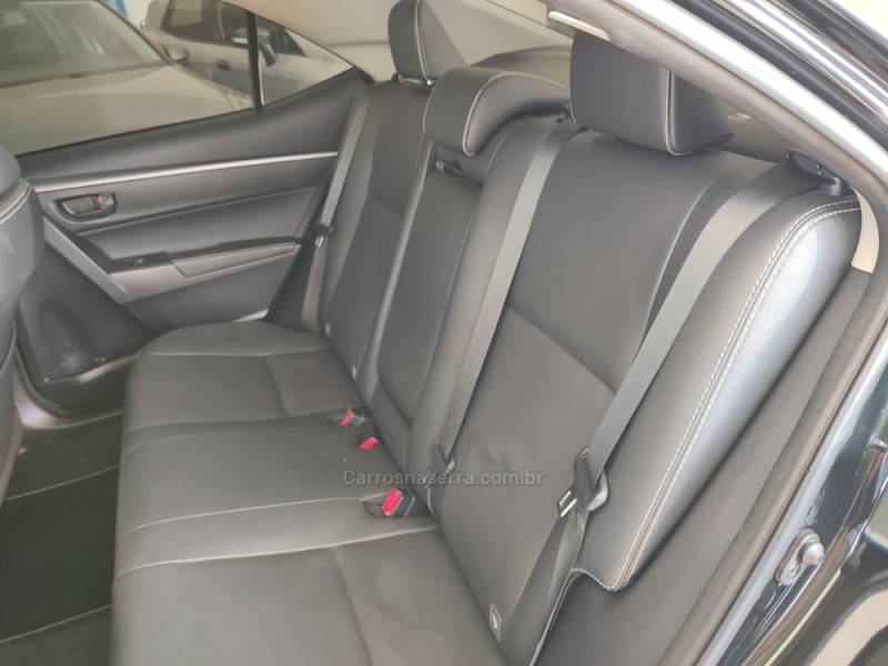 TOYOTA - COROLLA - 2019/2019 - Preta - R$ 105.900,00