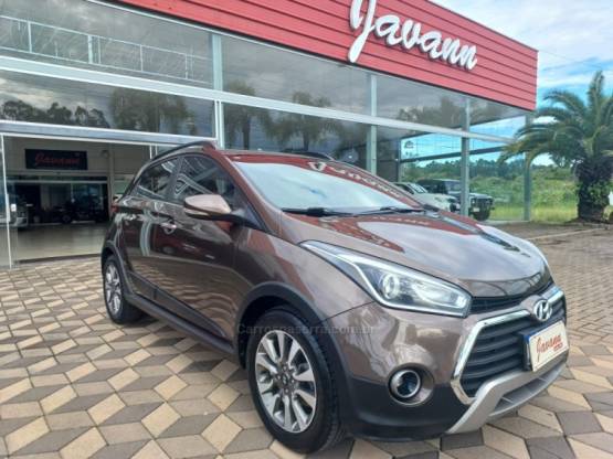 HYUNDAI - HB20X - 2016/2016 - Marrom - R$ 66.900,00