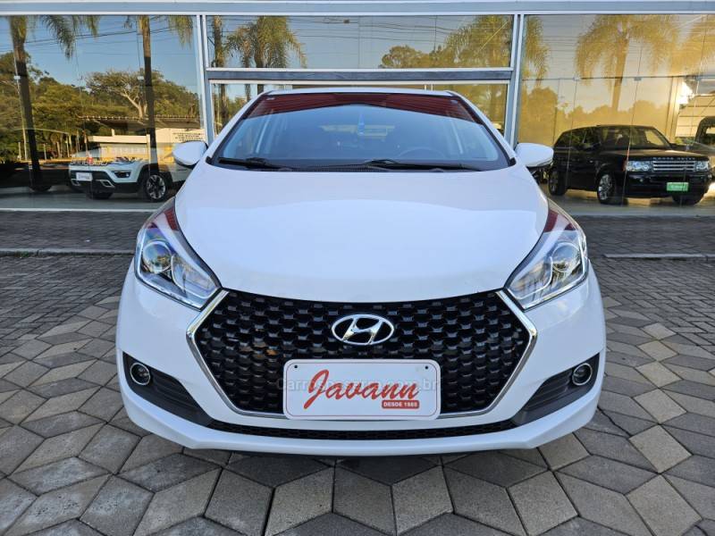 HYUNDAI - HB20 - 2019/2019 - Branca - R$ 75.900,00