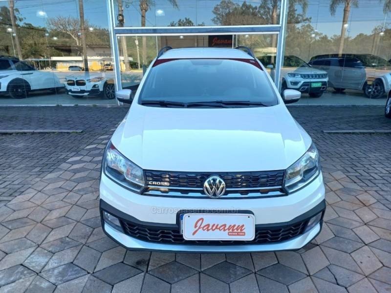 VOLKSWAGEN - SAVEIRO - 2017/2017 - Branca - R$ 79.900,00
