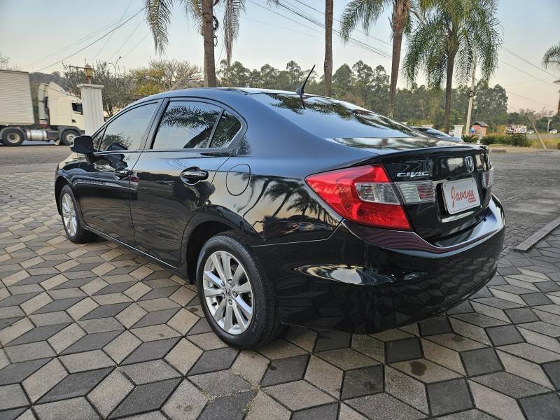 HONDA - CIVIC - 2014/2014 - Preta - R$ 69.900,00