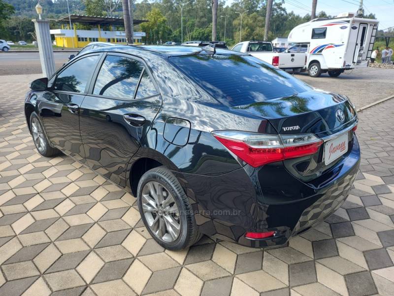 TOYOTA - COROLLA - 2019/2019 - Preta - R$ 105.900,00