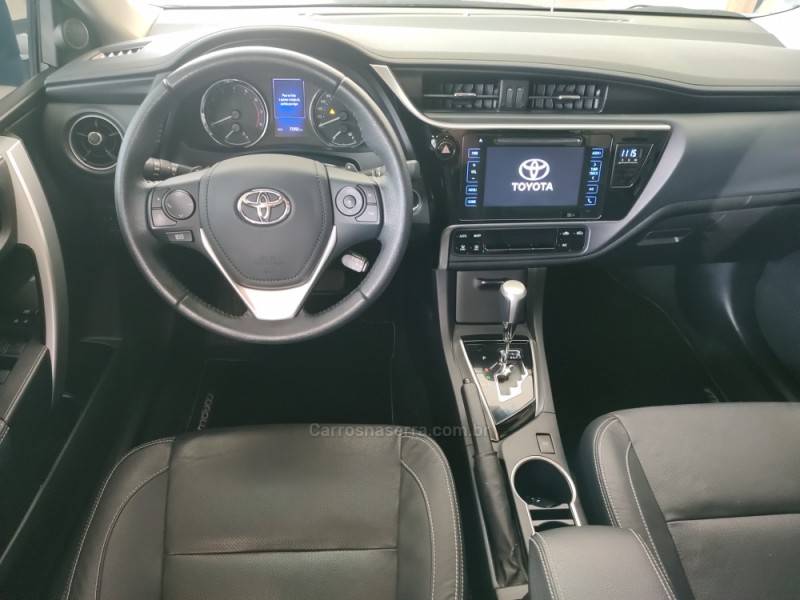 TOYOTA - COROLLA - 2019/2019 - Preta - R$ 105.900,00