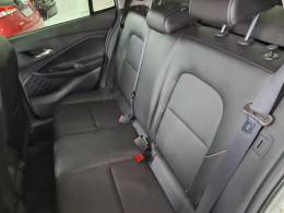 CHEVROLET - ONIX - 2023/2023 - Prata - R$ 95.900,00