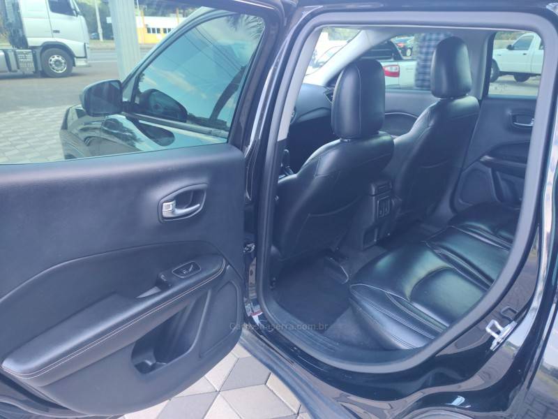 JEEP - COMPASS - 2018/2018 - Preta - R$ 91.900,00