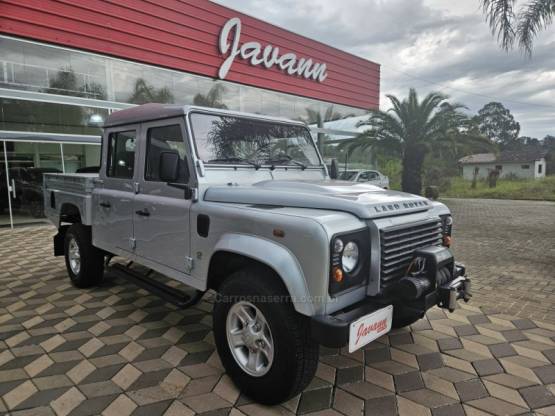 LAND ROVER - DEFENDER - 2011/2011 - Prata - Sob Consulta