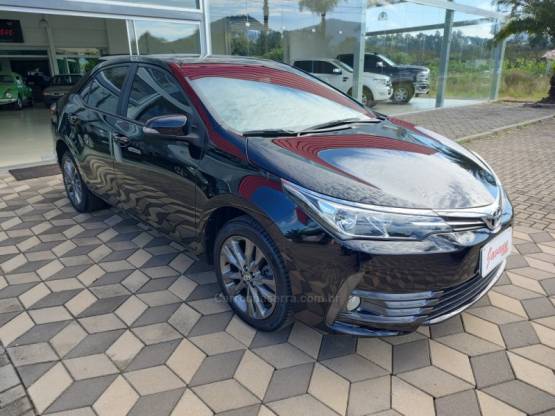 TOYOTA - COROLLA - 2019/2019 - Preta - R$ 105.900,00
