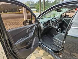 CHEVROLET - TRACKER - 2018/2018 - Preta - Sob Consulta