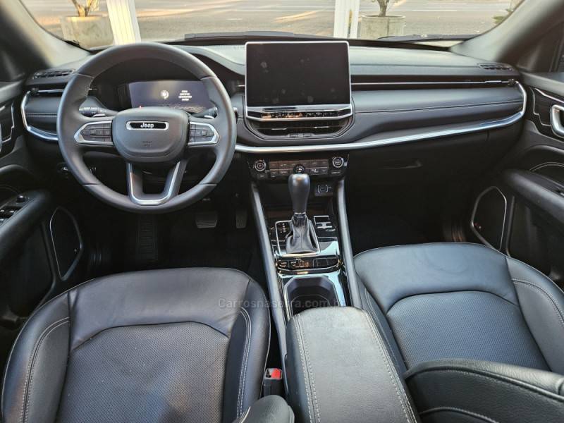 JEEP - COMPASS - 2024/2024 - Branca - R$ 187.900,00