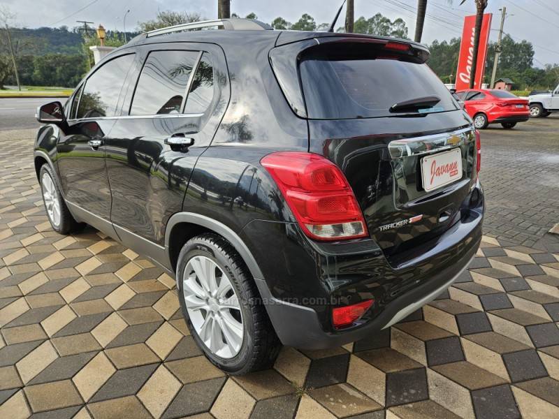CHEVROLET - TRACKER - 2018/2018 - Preta - Sob Consulta