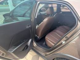 HYUNDAI - HB20X - 2016/2016 - Marrom - R$ 66.900,00