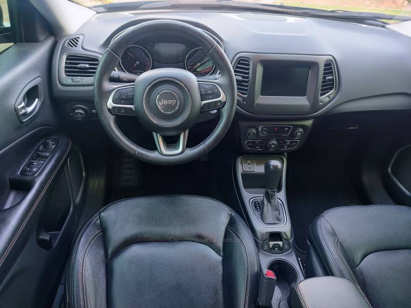 JEEP - COMPASS - 2018/2018 - Preta - R$ 91.900,00